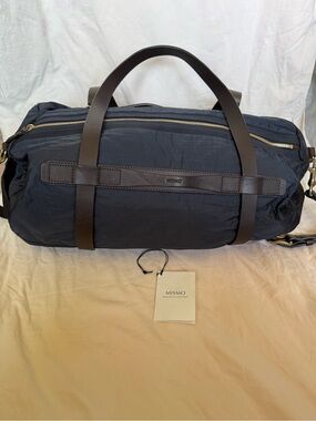 MISMO M/S Challenge Navy Nylon Leather Weekender Duffel Bag SS14 S2219SS14 NWT